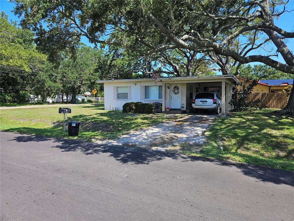 14883 SUNSET DRIVE LARGO, FL 33774