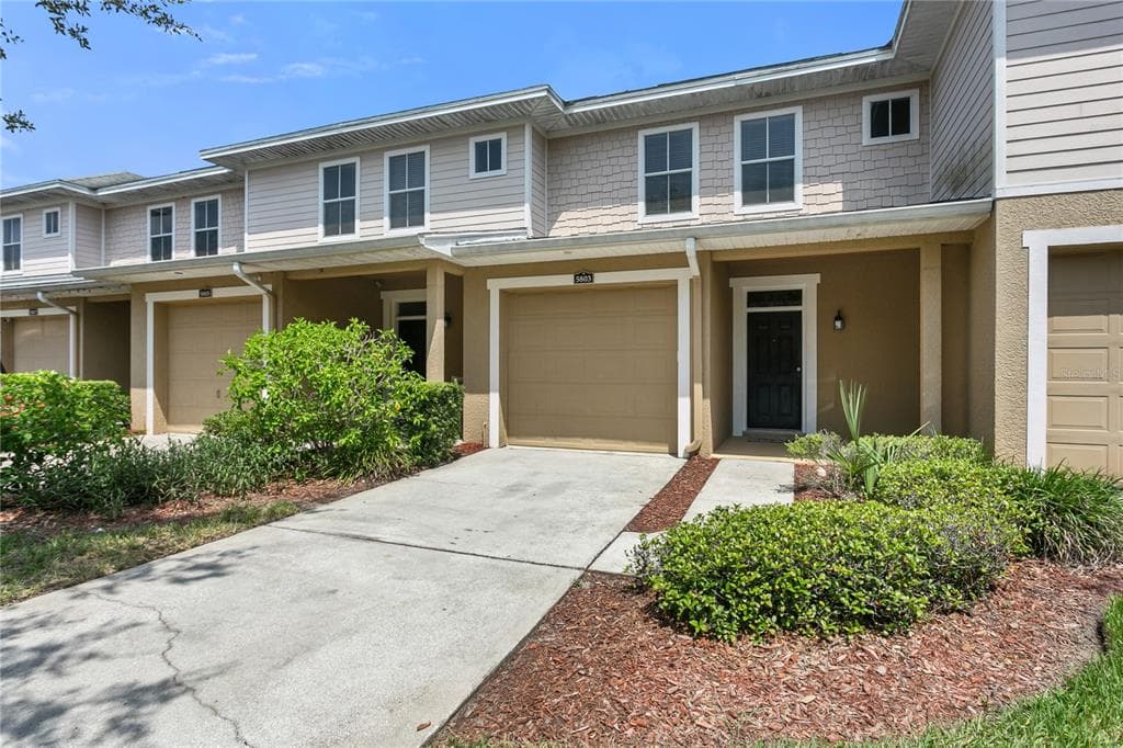 5803 LEOPARDSTOWN DRIVE TAMPA, FL 33610