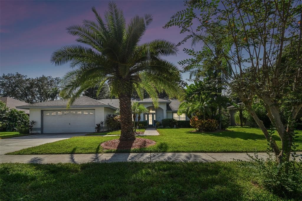16504 CAYMAN DRIVE TAMPA, FL 33624