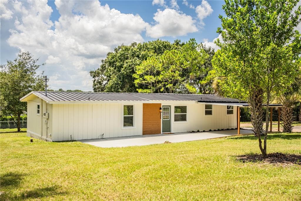 506 LAKESHORE DRIVE POLK CITY, FL 33868