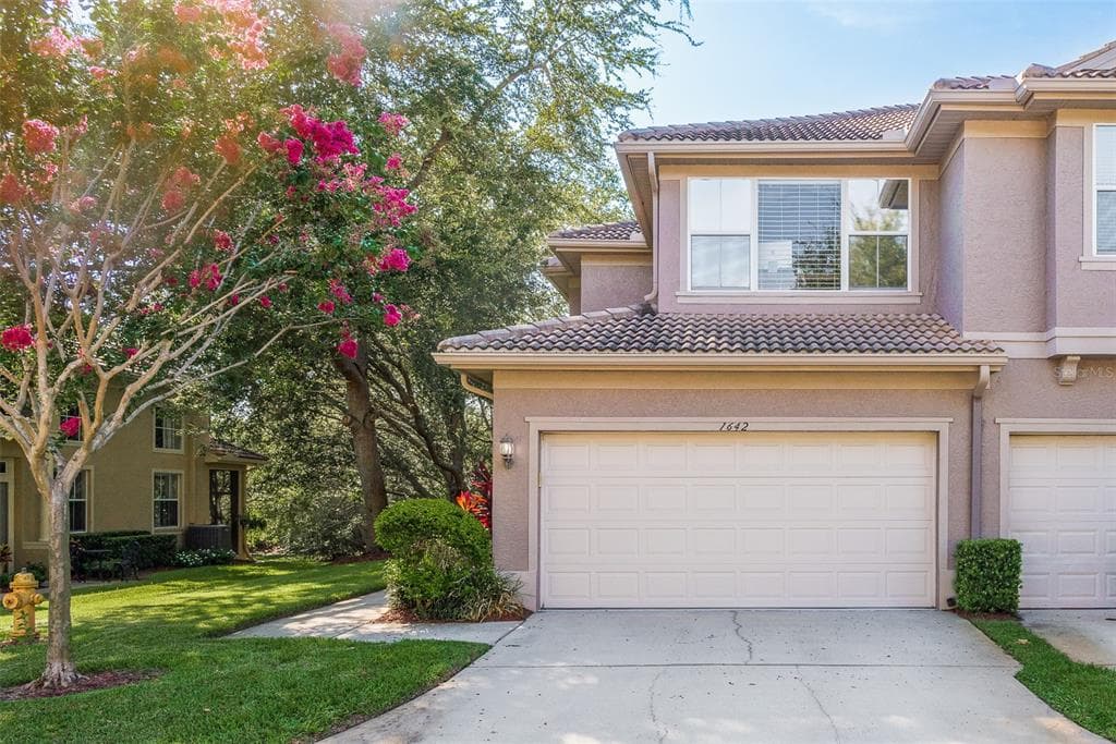 1642 FIELDFARE COURT DUNEDIN, FL 34698