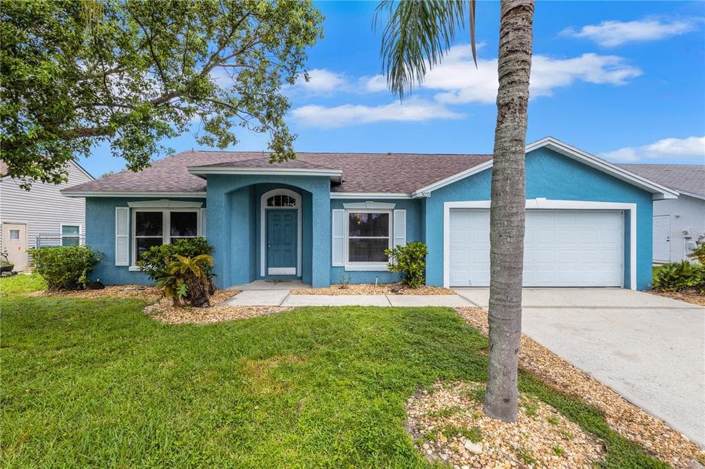 3055 STEEPLECHASE DRIVE LAKELAND, FL 33811