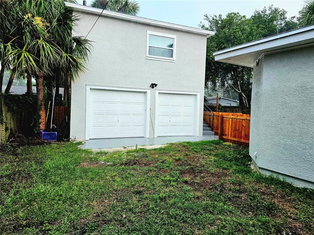 2835 1/2 VALENCIA WAY S ST PETERSBURG, FL 33705