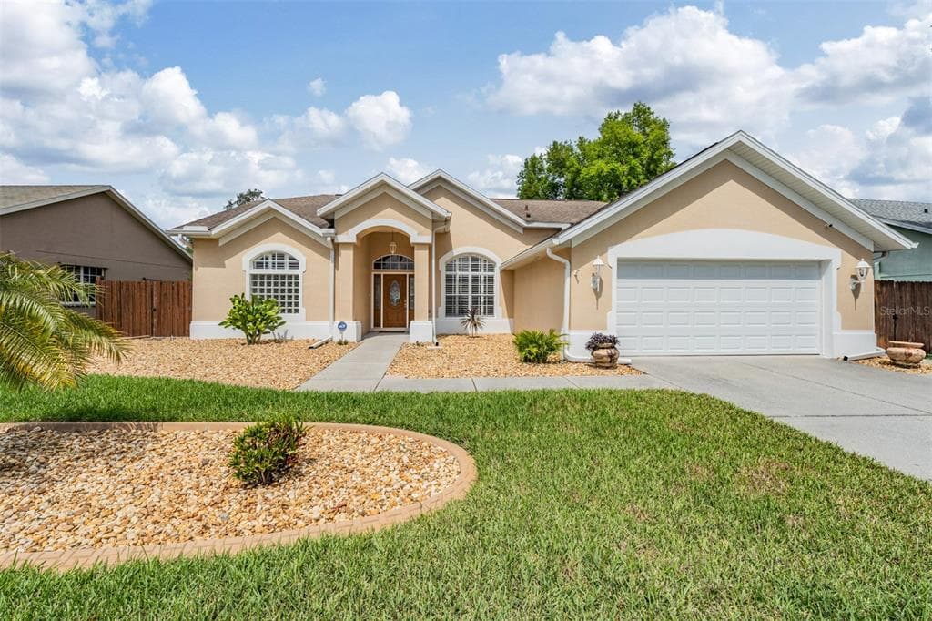 12421 ROSELAND DRIVE NEW PORT RICHEY, FL 34654
