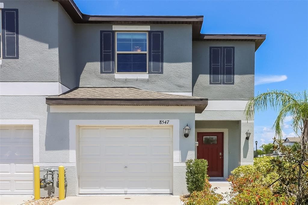 8547 CAMPUS WOODS WAY NEW PORT RICHEY, FL 34655