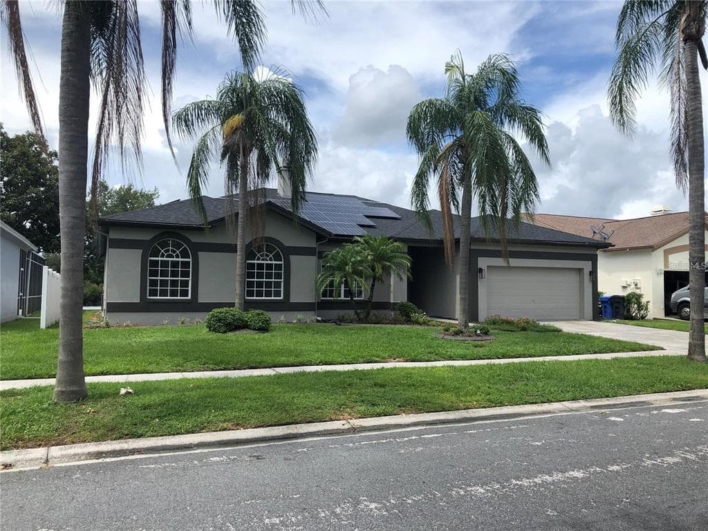 1414 QUEENSBURY AVENUE VALRICO, FL 33596