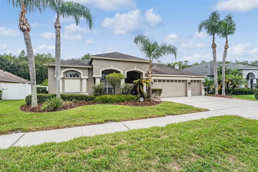 10101 KINGSHYRE WAY TAMPA, FL 33647