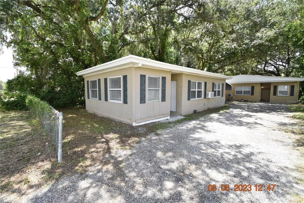 305 E TOMLIN STREET PLANT CITY, FL 33563