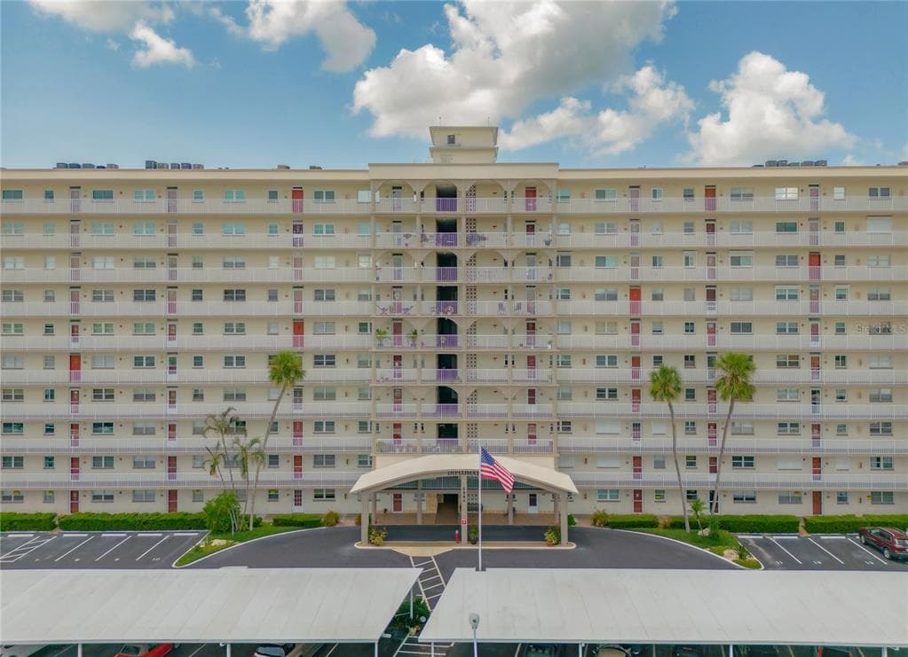 5980 SHORE BOULEVARD S UNIT 410 GULFPORT, FL 33707