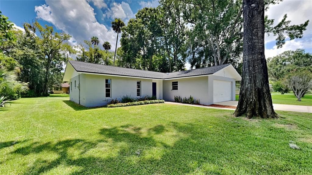 6 BLAKETOWN PLACE PALM COAST, FL 32137