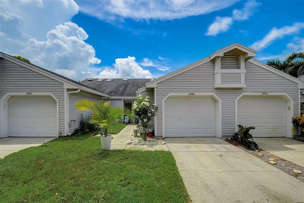 2488 ALHAMBRA COURT CLEARWATER, FL 33761