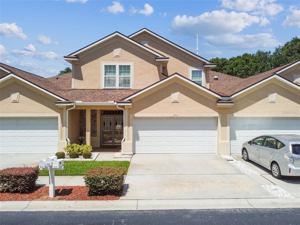 3516 GRAND MAGNOLIA PLACE VALRICO, FL 33596