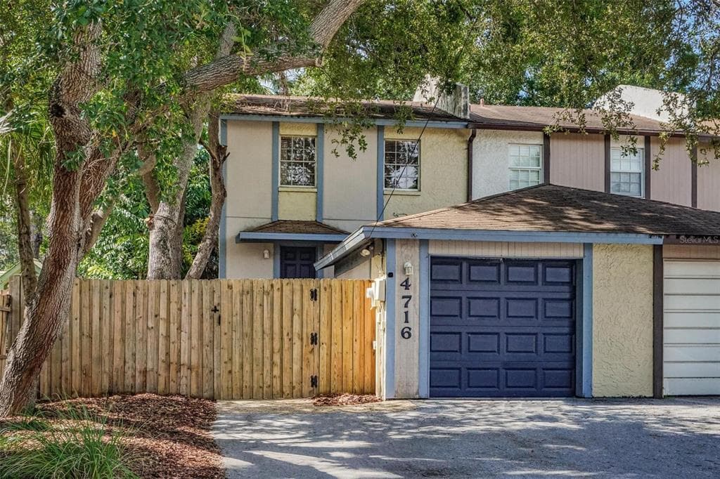 4716 W CHEROKEE ROAD TAMPA, FL 33629
