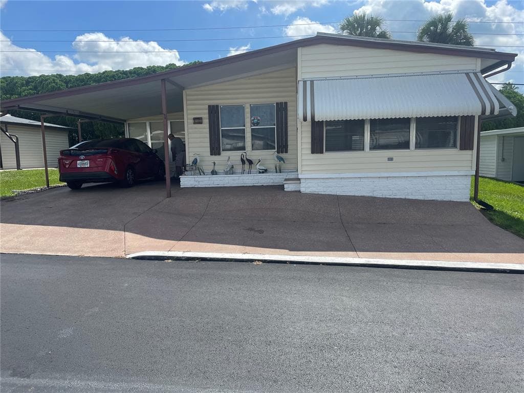 7130 EL MEYERS STREET ZEPHYRHILLS, FL 33541