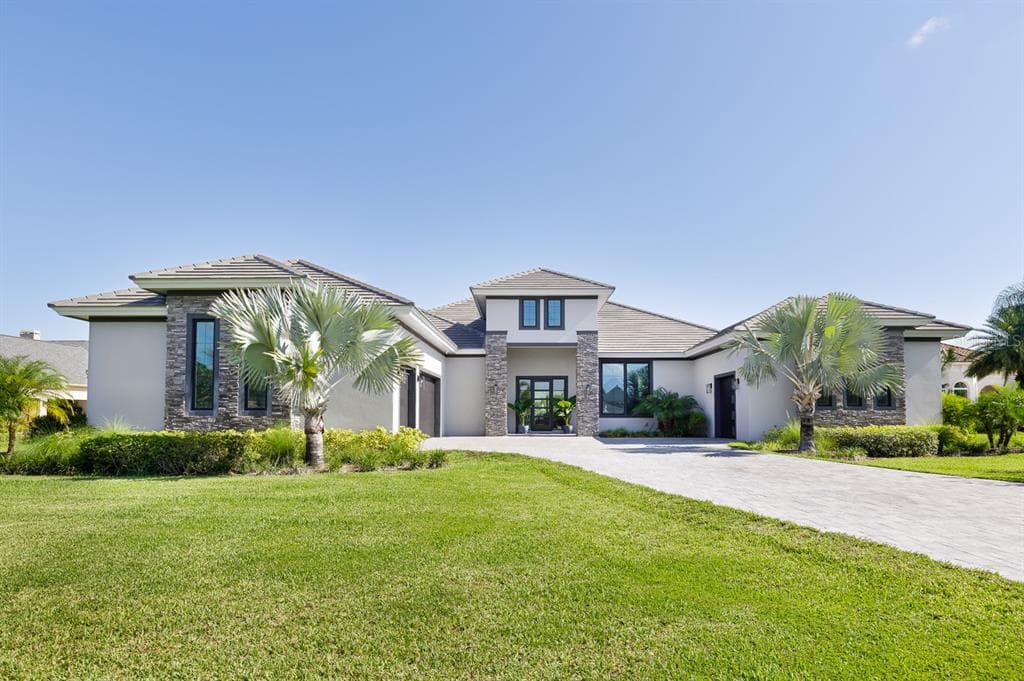 17208 BREEDERS CUP DRIVE ODESSA, FL 33556