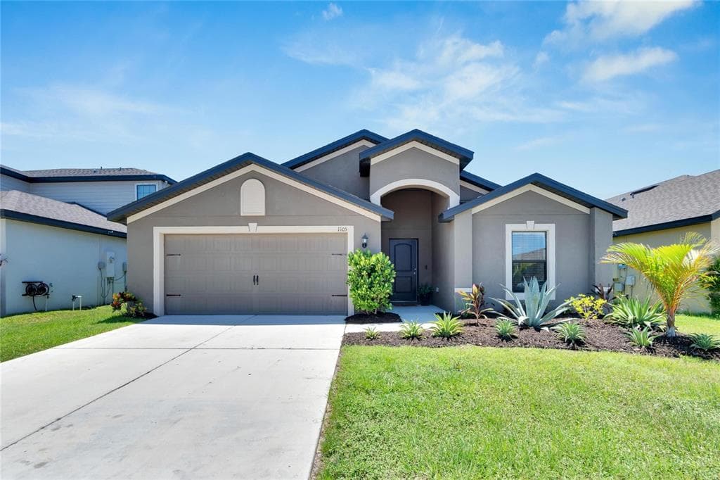1105 WYNNMERE WALK AVENUE RUSKIN, FL 33570