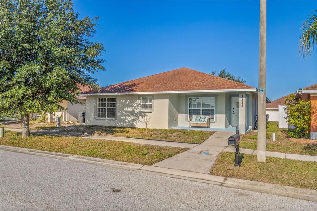 2223 UNITY VILLAGE DRIVE RUSKIN, FL 33570