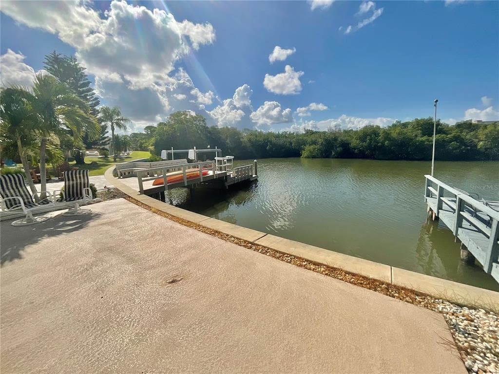 230 BOCA CIEGA POINT BOULEVARD S ST PETERSBURG, FL 33708