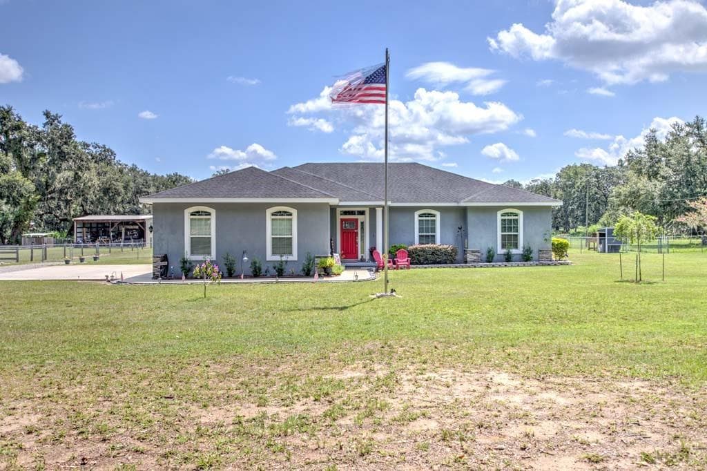 3306 CHARLIE TAYLOR ROAD PLANT CITY, FL 33565