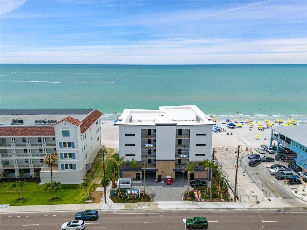 14048 GULF BOULEVARD UNIT 402 MADEIRA BEACH, FL 33708