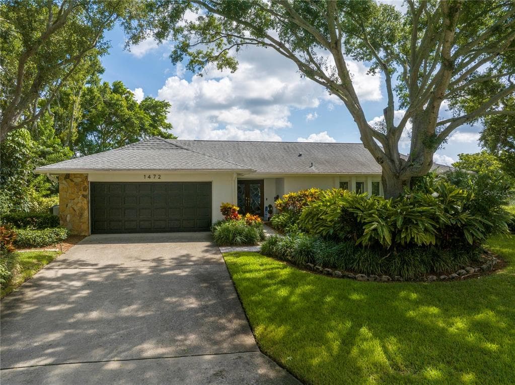 1472 73RD CIRCLE NE ST PETERSBURG, FL 33702