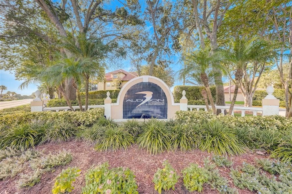 2400 FEATHER SOUND DRIVE UNIT 321 CLEARWATER, FL 33762