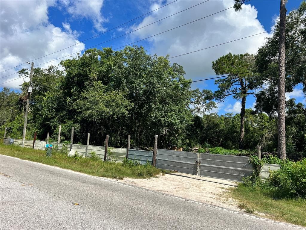 OCONEE BLVD NEW PORT RICHEY, FL 34654