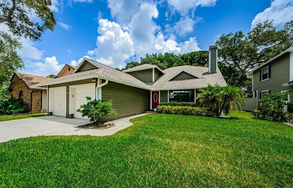7573 HARBOR VIEW WAY SEMINOLE, FL 33776