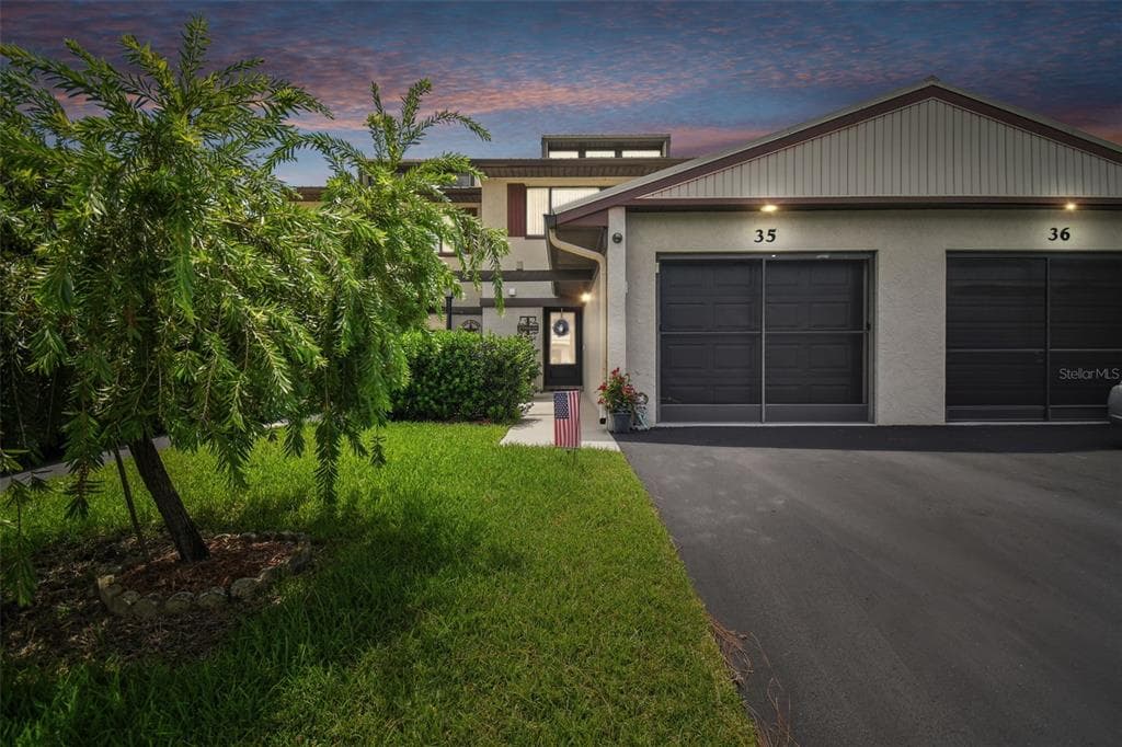 53 DOUGLAS STREET UNIT 35 HOMOSASSA, FL 34446