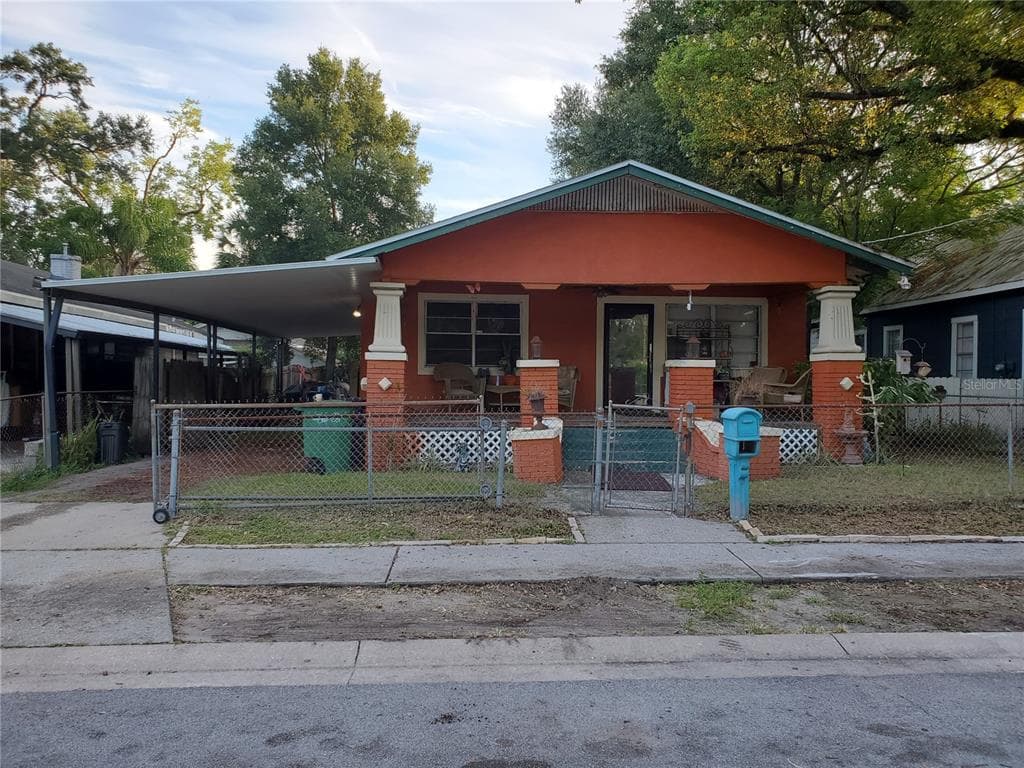 3212 E 23RD AVENUE TAMPA, FL 33605