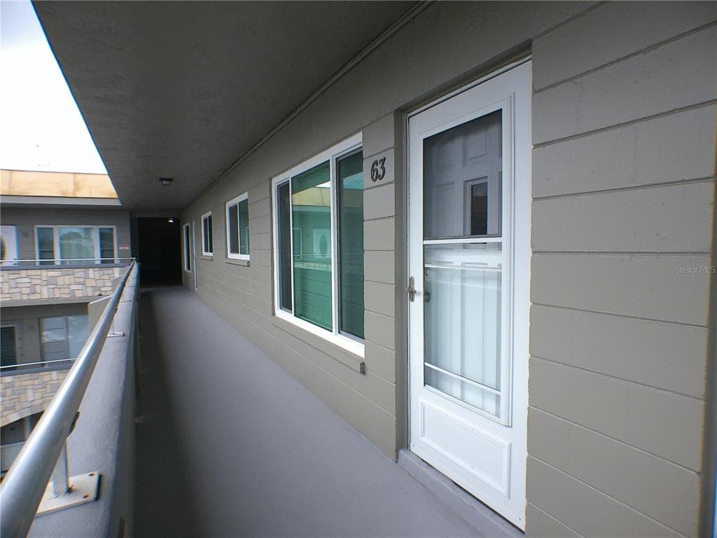 2461 CANADIAN WAY UNIT 63 CLEARWATER, FL 33763