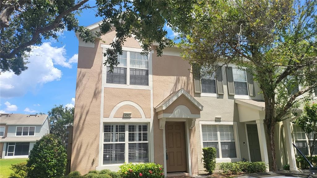 4502 BARNSTEAD DRIVE RIVERVIEW, FL 33578