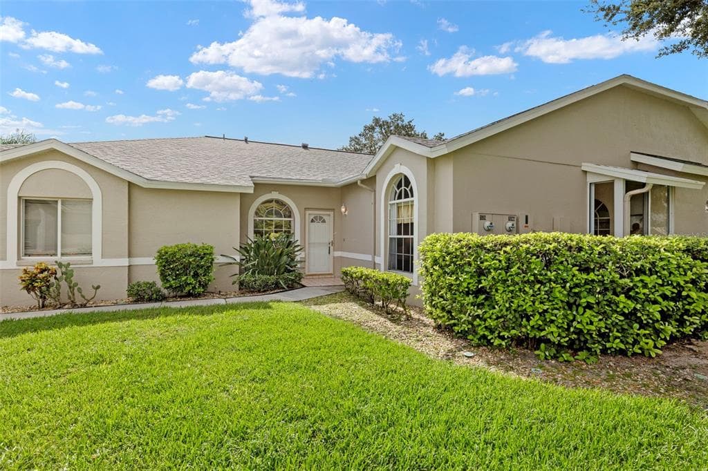 6912 STONEYWALK COURT BRADENTON, FL 34203