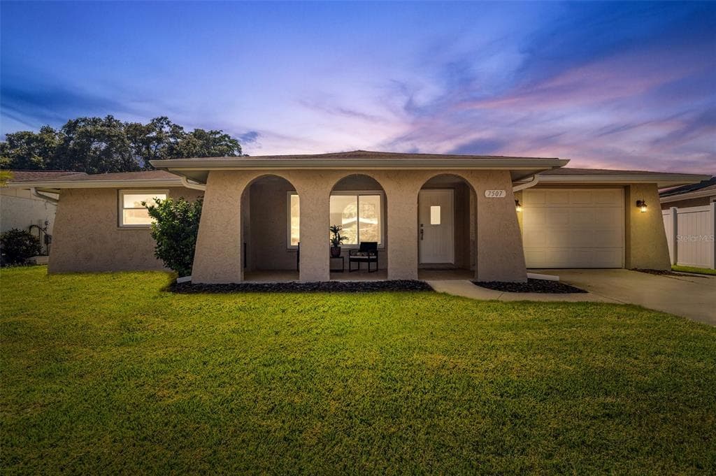 7507 HOLLY LAKE LANE NEW PORT RICHEY, FL 34653