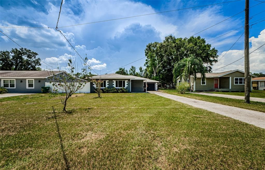 4210 W KENTUCKY AVENUE TAMPA, FL 33614