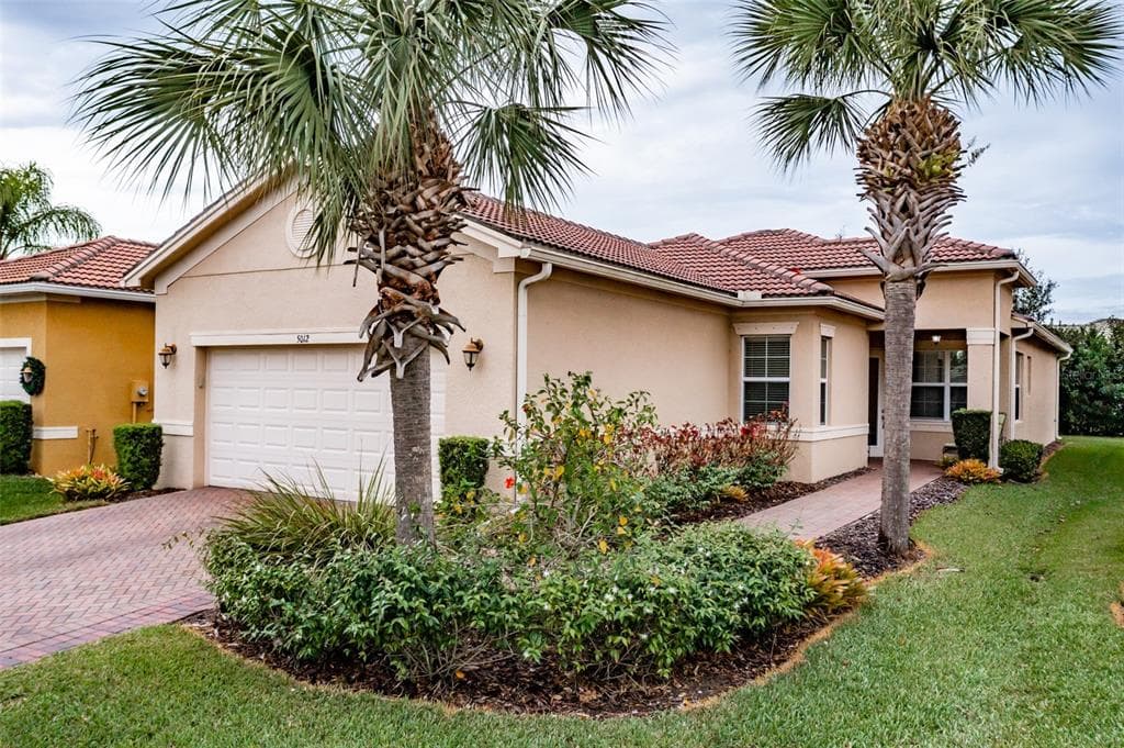 5012 INDIAN SHORES PLACE WIMAUMA, FL 33598
