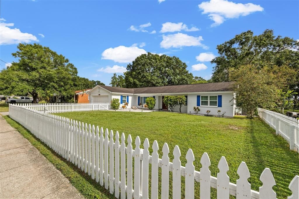 6615 TRAVIS BOULEVARD TAMPA, FL 33610