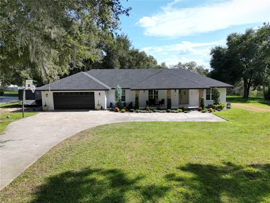 11200 ROSEHILL DRIVE CLERMONT, FL 34711