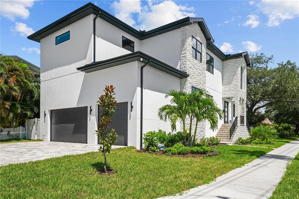 312 W DAVIS BOULEVARD TAMPA, FL 33606