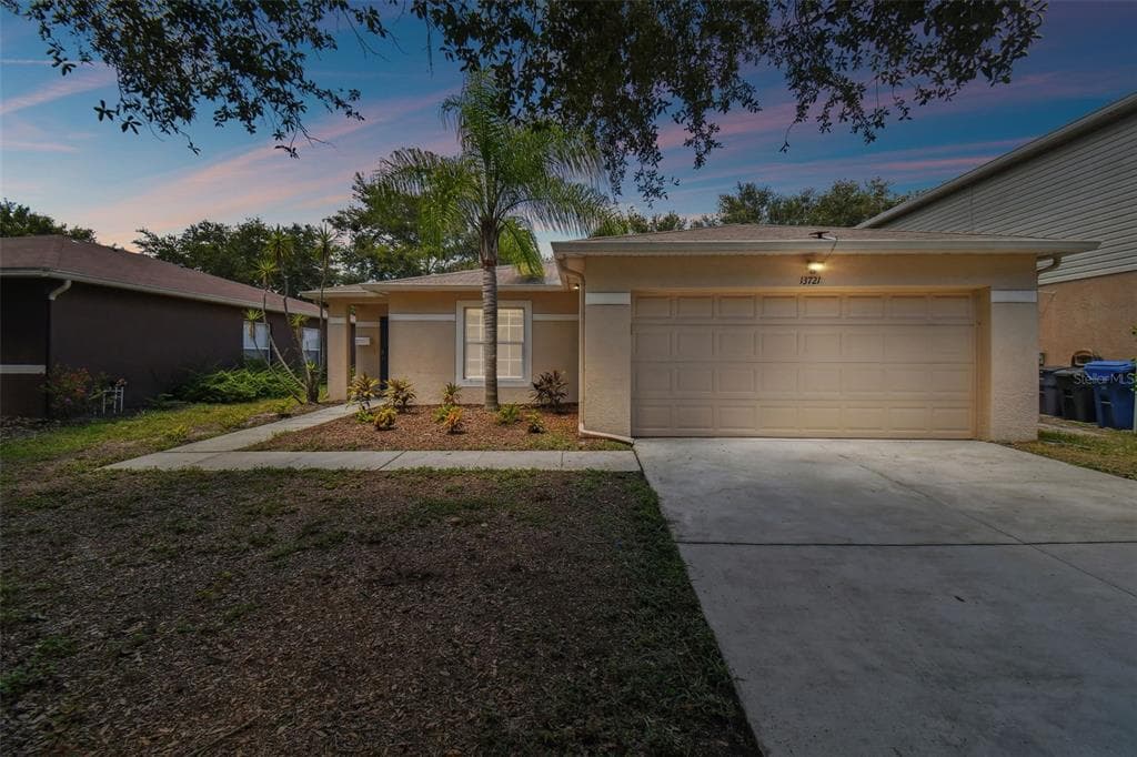 13721 FAREHAM ROAD ODESSA, FL 33556