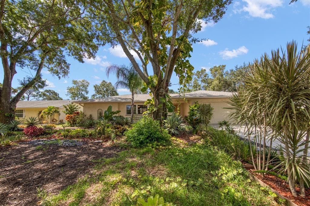 2973 KENILWICK DRIVE S CLEARWATER, FL 33761
