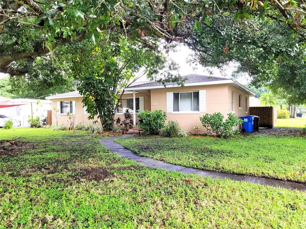 7131 GREVILLA AVENUE S SOUTH PASADENA, FL 33707