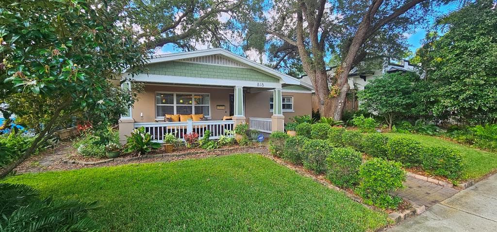 818 21ST AVENUE N ST PETERSBURG, FL 33704
