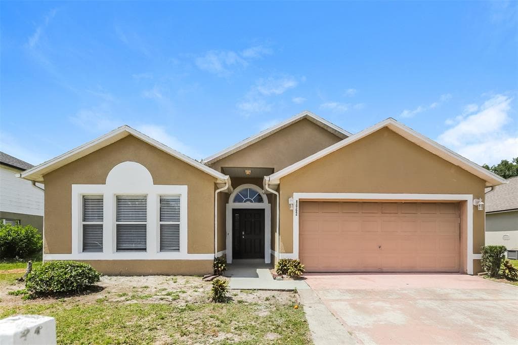 8062 SETTLERS CREEK CIRCLE LAKELAND, FL 33810