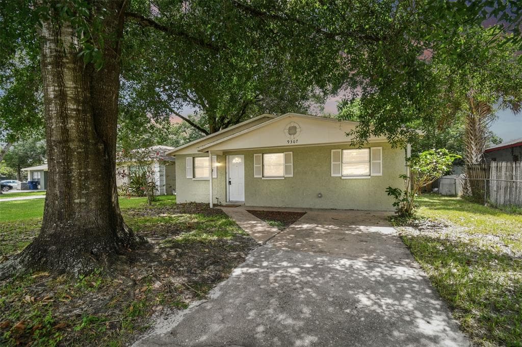9307 N ROME CIRCLE TAMPA, FL 33612