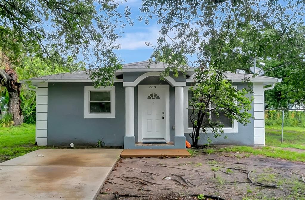 2214 E 19TH AVENUE TAMPA, FL 33605
