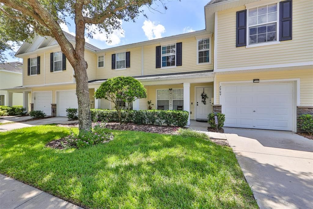 2909 MOJAVE OAK DRIVE VALRICO, FL 33594