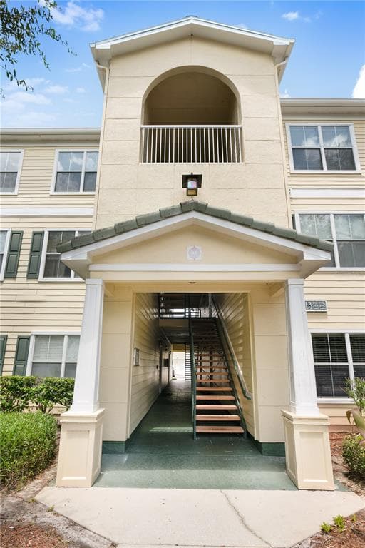 18430 BRIDLE CLUB DRIVE UNIT 18430 TAMPA, FL 33647