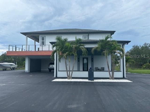 8115 HONEYBEE LANE TAMPA, FL 33635
