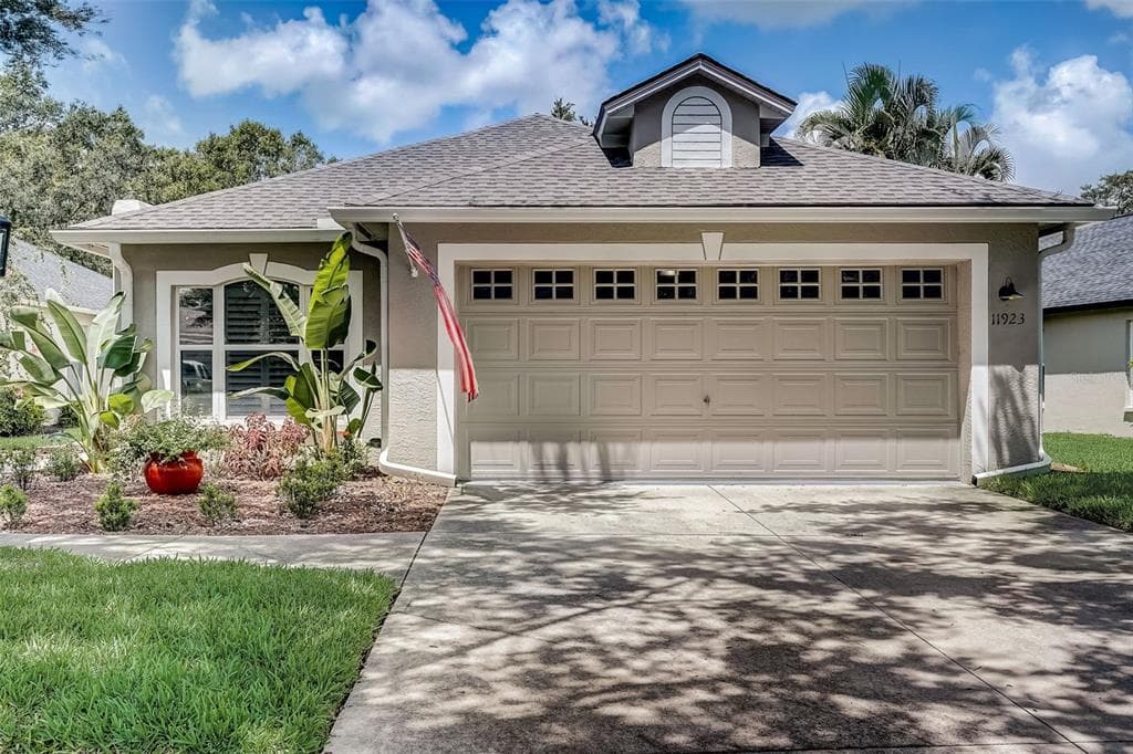 11923 WINDING WOODS WAY LAKEWOOD RANCH, FL 34202